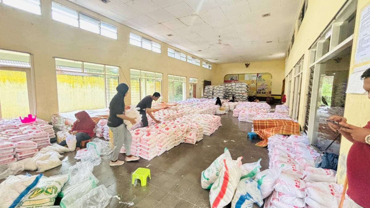 Dukung Program Pemerintah, PT Aneka Usaha Laksanakan Pengadaan Paket Sembako untuk Masyarakat